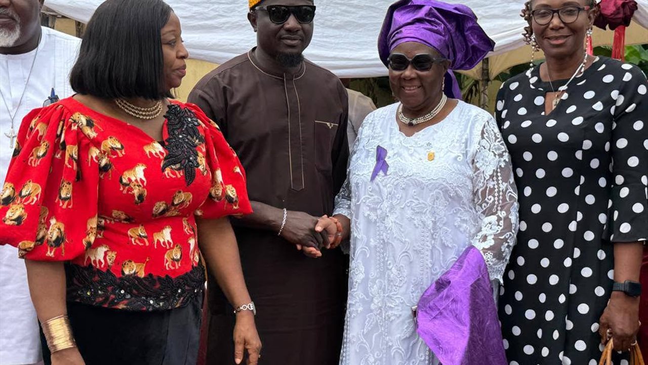 BARR. OZUMBA HOSTS AGED PERSONS IN COMMEMORATION OF WORLD ALZHEIMER’S DAY