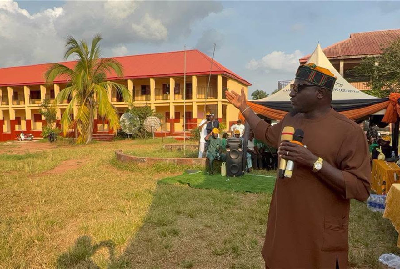 Renovated One-Storey Major Classroom Block and Administrative Offices at Walter Eze Memorial Secondary School, Ukpo.